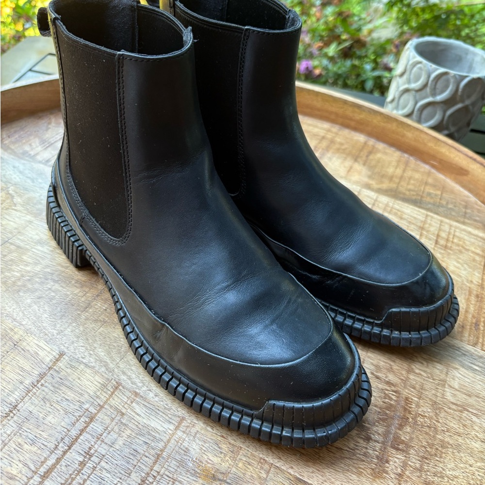 Camper black leather Pix chelsea boot
